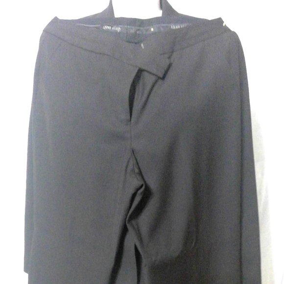 Anne Klein 2 piece fully lined Suit - Picture 5 of 11